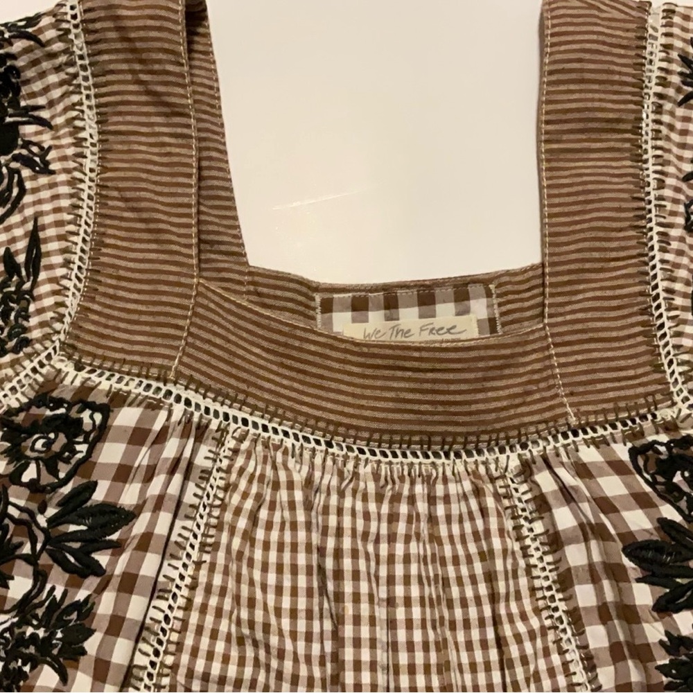 We The People Women’s Casual Top